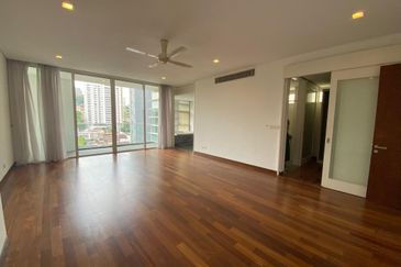 One Menerung (Gated, Next to BSC mall)