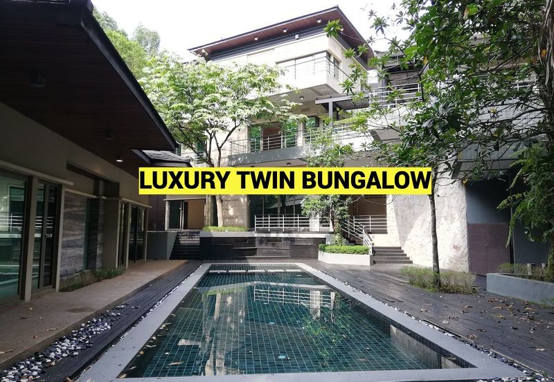 Kenny Hills- Luxury Twin Bungalow (27000sf land)