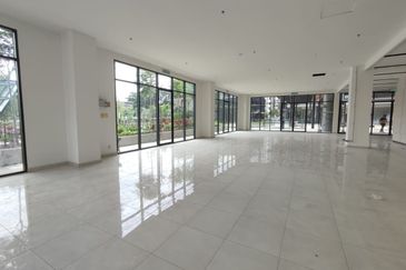 Atwater Corporate Office Tower