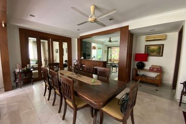 Damansara Heights - elevated home, nice breeze