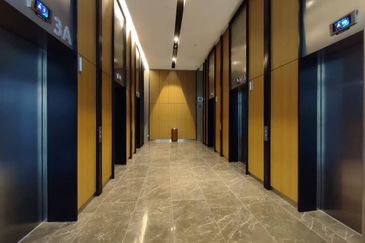 [MRT, Mall] Tropicana Gardens Office Tower