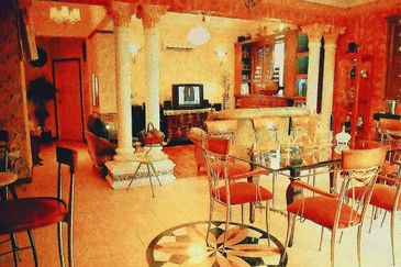 BMV!! Trophy home of ex beauty queen, actress (Only RM300psf!!)