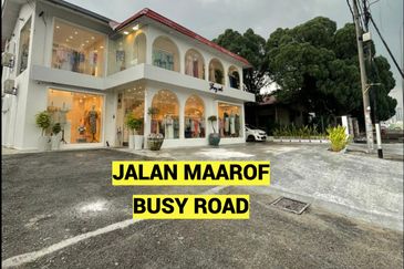 Bangsar - Jalan Maarof (high visibility)  