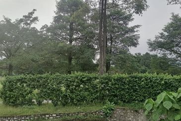 U-Thant, Embassy Row - Embassy office or residence