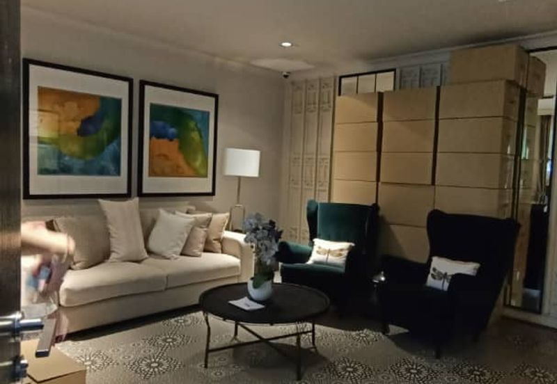 Guarded road (furnished)