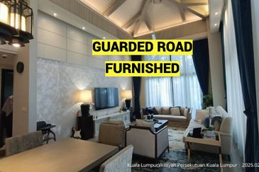 Guarded road (furnished)