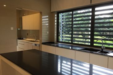 [Gated] 10 Damansara Heights @ Bukit Ledang