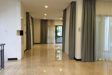 [Gated] 10 Damansara Heights @ Bukit Ledang