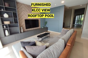 Bukit Pantai - KLCC view, rooftop pool (furnished)
