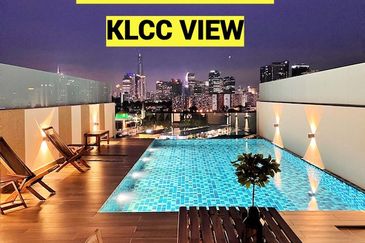 Bukit Pantai - KLCC view, rooftop pool