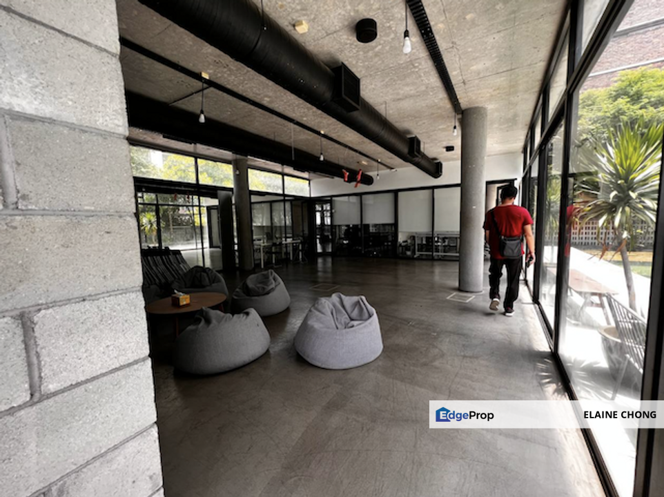 DP - Enbloc (with pool) [Tenanted]    , Selangor, Petaling Jaya