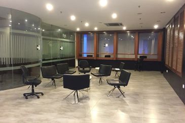 PJ - Enbloc building (College/Hospital/HQ)  