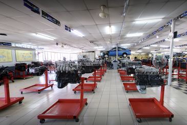 Glenmarie - Corner (with car lift), 3S showroom