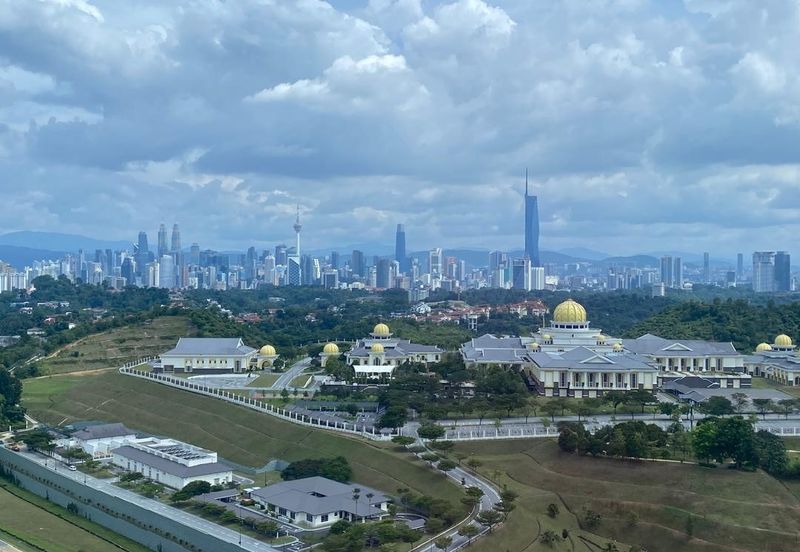 Windsor Tower - penthouse (28th floor), KLCC, TRX, Merdeka 118, KL Tower, Istana view