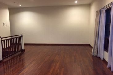 Setiakasih - Resort style home