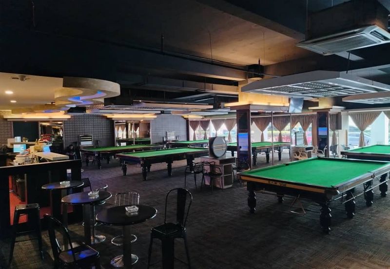 DP (main road, ground floor) 