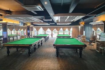 DP (main road, ground floor) 