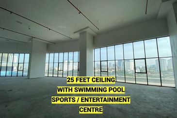 [LRT] Whole floor, with pool, high ceiling, KLCC, Merdeka 118 view (FNB/KTV/entertainment) 