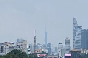 [LRT] Whole floor, with pool, high ceiling, KLCC, Merdeka 118 view (FNB/KTV/entertainment) 