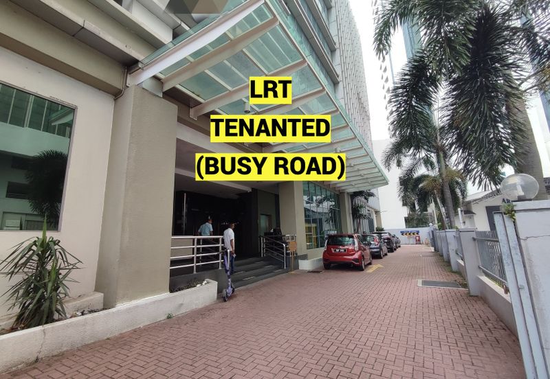 [Near LRT, Hotels] Enbloc - 116 carpark, busy road