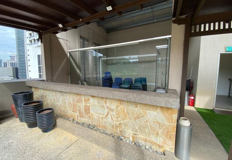 [LRT] Rooftop (KL Tower, Merdeka 118 view)