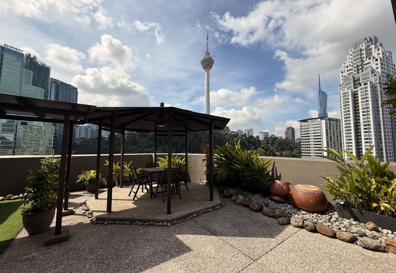 [LRT] Rooftop (KL Tower, Merdeka 118 view)