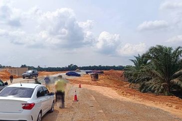 Near JPO (Johor Premium Outlet)-Residential zoning 10ac (RM36psf)