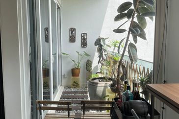 Pavilion Hilltop, Mont Kiara