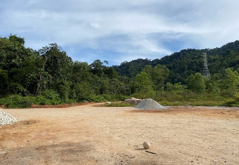 50 acres Commercial  land @ Hulu Langat  