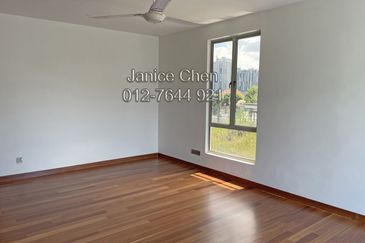 Taman Taynton (Taynton View)