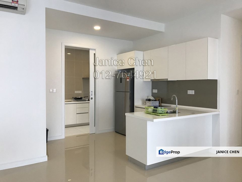 Pavilion Hilltop, Mont Kiara with Greenery and FULLY FURNISHED, Kuala Lumpur, Mont Kiara