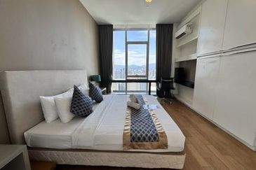 Face Platinum Suites