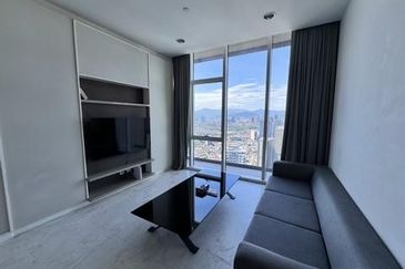 Face Platinum Suites