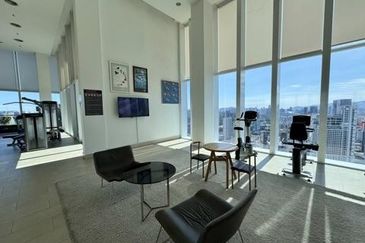 Face Platinum Suites