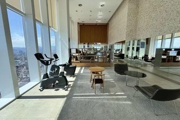 Face Platinum Suites