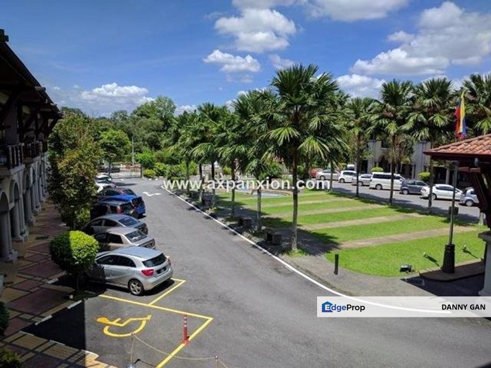 Bangunan Bakti Siti Hasmah, Kuala Lumpur, Taman Tun Dr Ismail