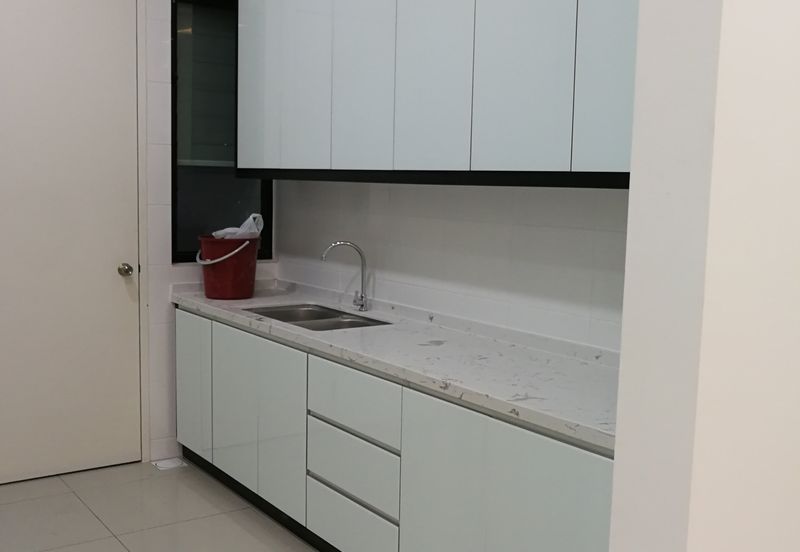 Cradleton @ Eco Majestic