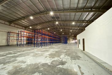 Cheap Prime Warehouse Puchong