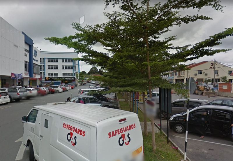 1.215 Shopping Mall  Building @ Temerloh