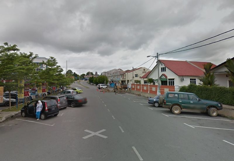 1.215 Shopping Mall  Building @ Temerloh