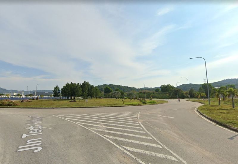 1.184 Equipment Supplier Warehouse @ Sendayan