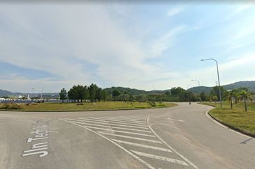 1.184 Equipment Supplier Warehouse @ Sendayan