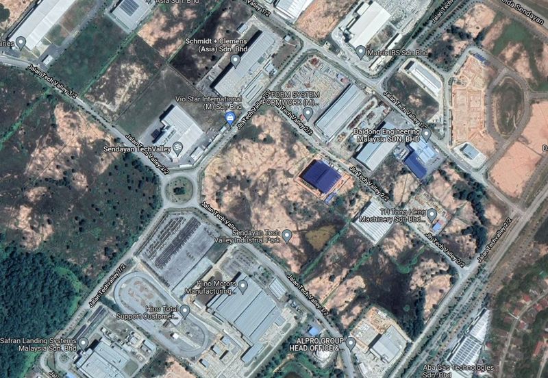 1.184 Equipment Supplier Warehouse @ Sendayan