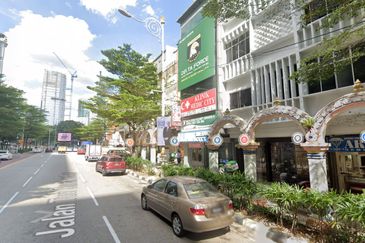 1.208 Restaurant Building @ Brickfields