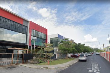 1.141a Glenmarie Corporate Building Showroom