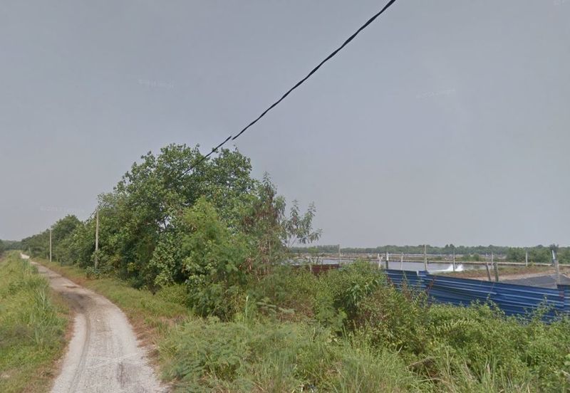 1.128  Poultry,Aquafarming @Teluk Panglima Garang 