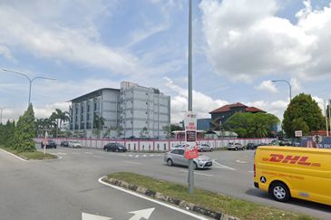 1.140 Food Product Supplier @ Hicom Glenmarie 