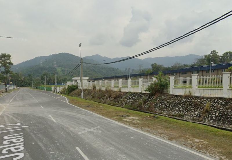 1.115 Glass Manufacturer Industry @ Senawang