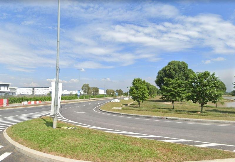 1.186 Solar Panels Manufacturing Land @ Cybervalley