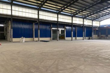 Seksyen 28 Shah Alam Detached Factory, near Kesas Highway Hicom